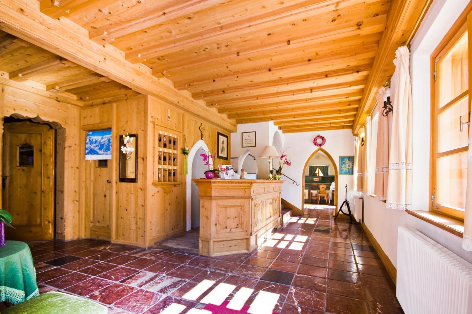 Hotel Edelhof Tarvisio Esterno foto