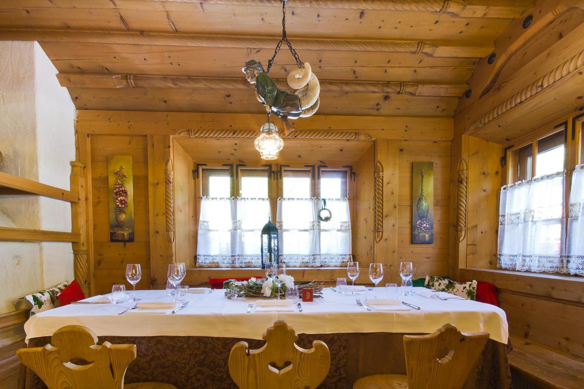 Hotel Edelhof Tarvisio Esterno foto